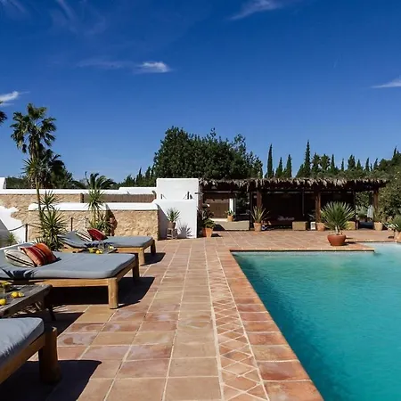 Elegant Restored Luxury 600 Year Old I Chumberas I 6 Bedrooms I Stunning Views I Santa Gertrudis